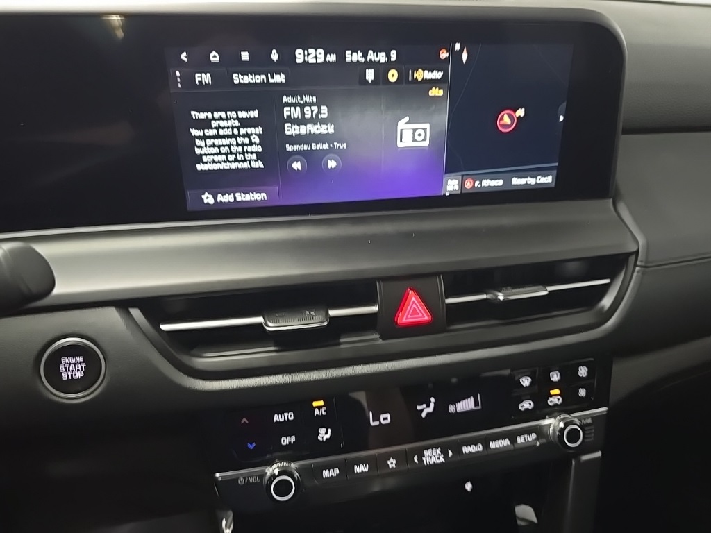 2024 Kia Seltos SX photo 23