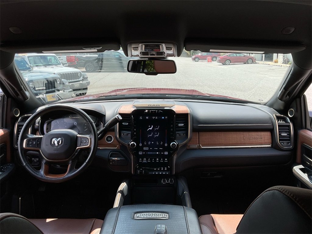 2024 Ram 2500 Longhorn photo 18