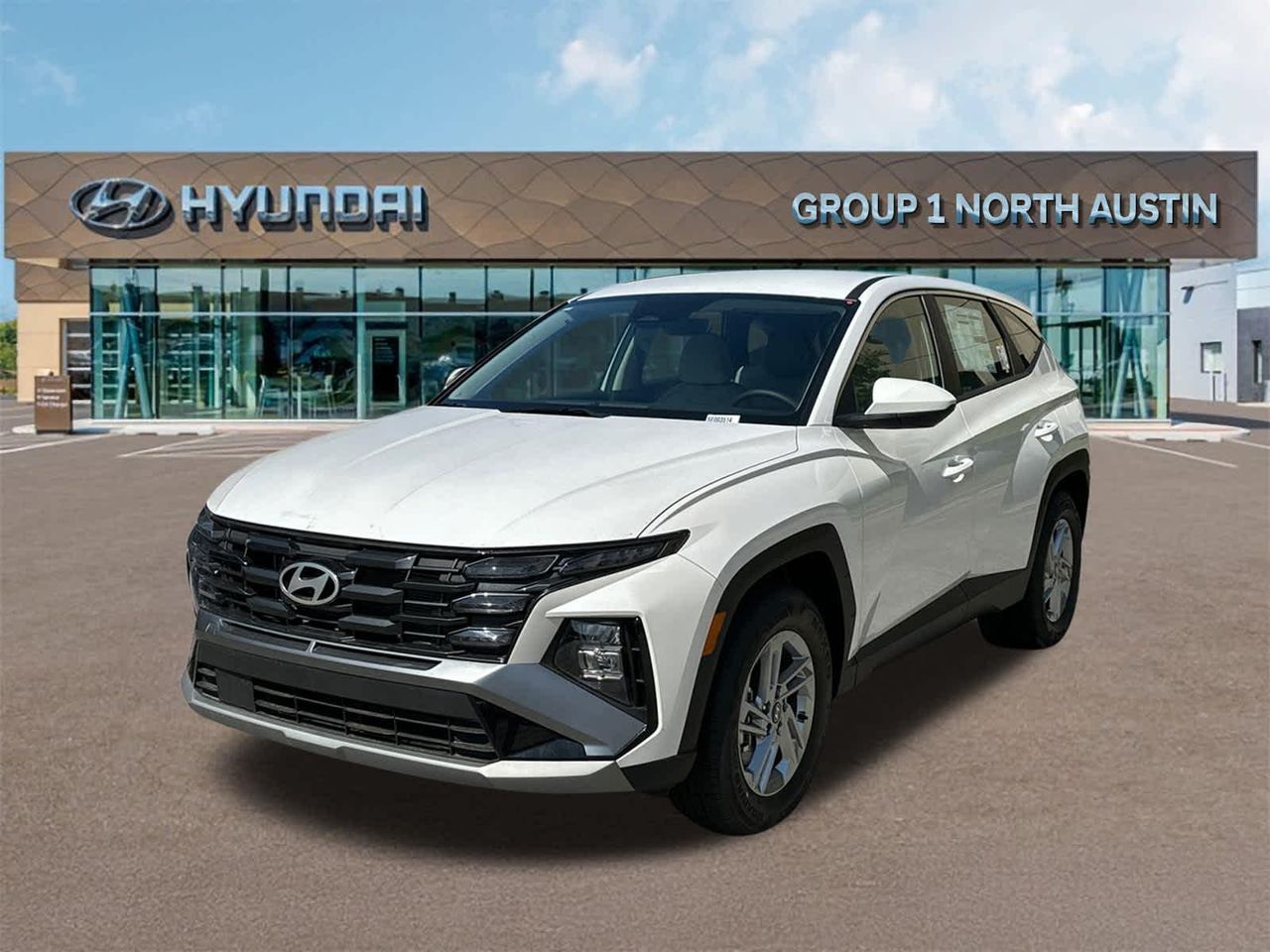 2025 Hyundai Tucson SE photo 2
