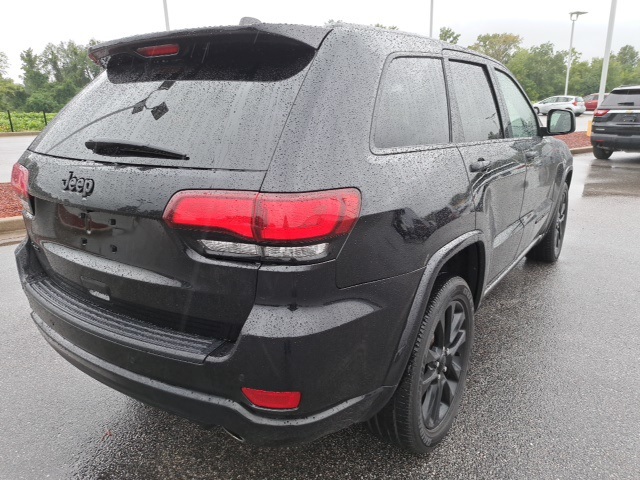 2020 Jeep Grand Cherokee Altitude photo 8