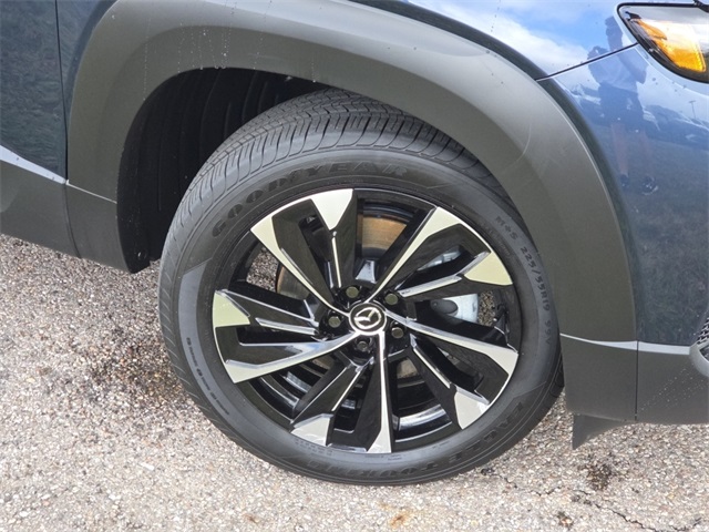 2025 Mazda CX-50 Premium Plus photo 5