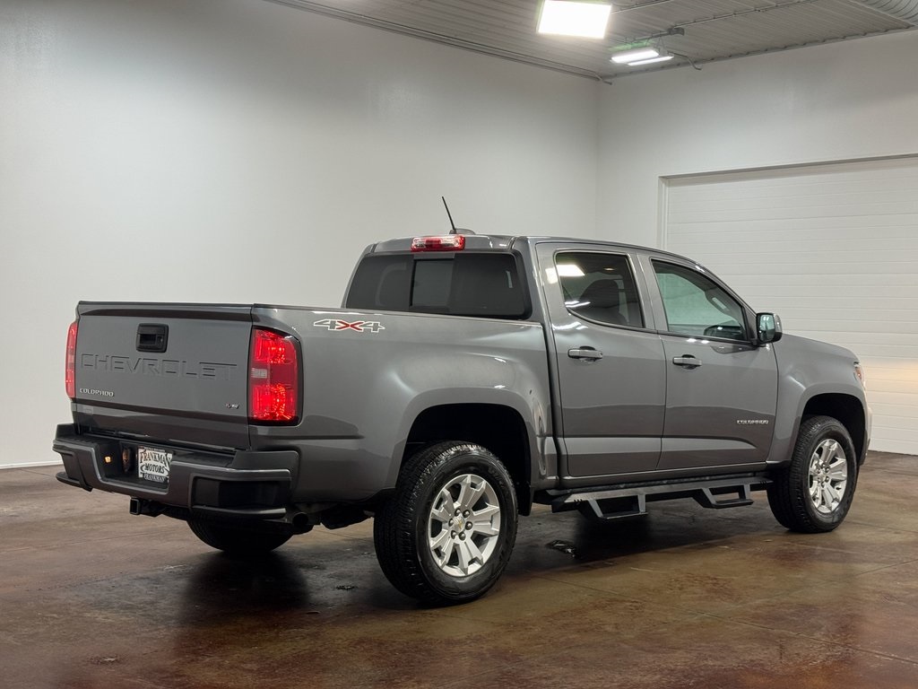 2022 Chevrolet Colorado LT photo 2