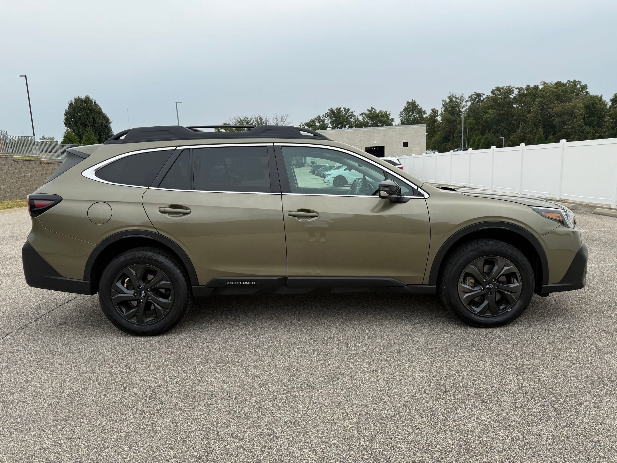 2022 Subaru Outback Onyx Edition XT photo 7