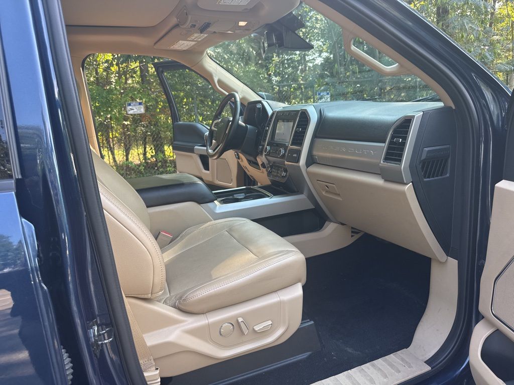 2019 Ford F-250 Lariat photo 9