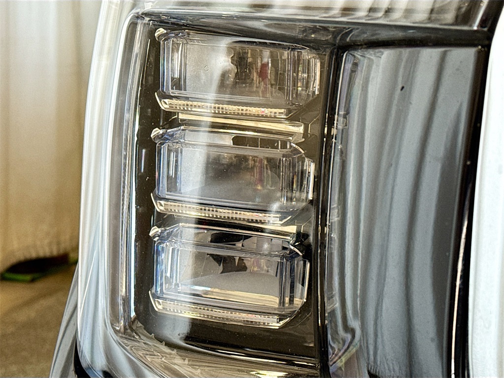 2023 Gmc Yukon SLT photo 20