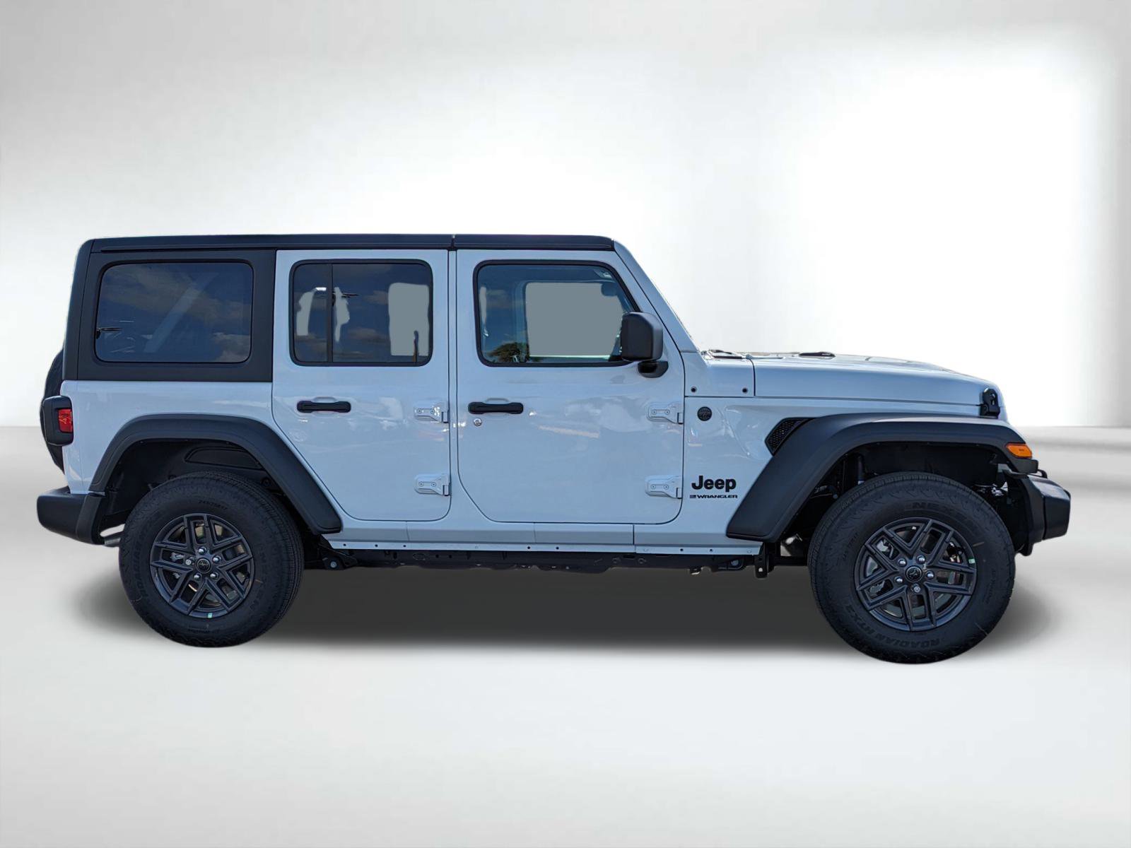 2025 Jeep Wrangler Sport S photo 3