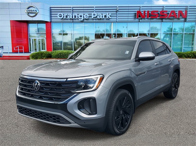 2025 Volkswagen Atlas Cross Sport SE Technology photo 4