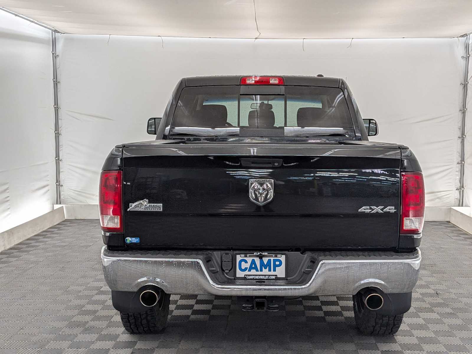 2010 Dodge Ram SLT photo 3