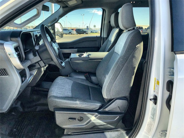 2024 Ford F-350 photo 2