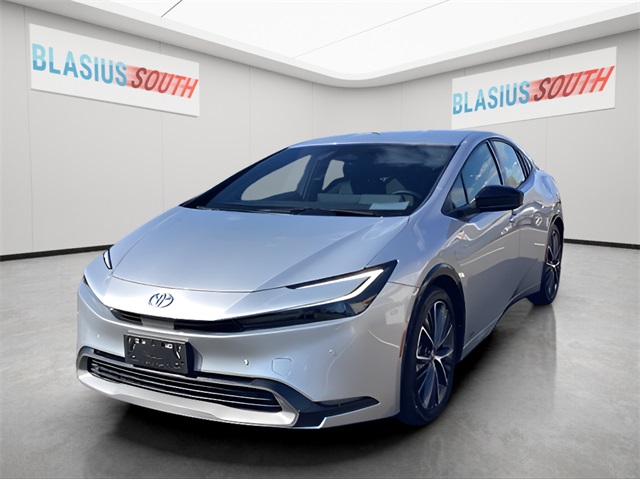 2023 Toyota Prius XLE photo 7