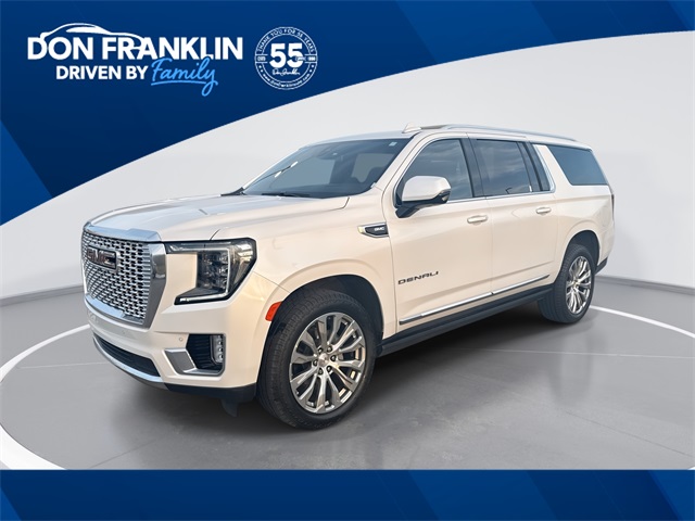 2022 GMC Yukon XL Denali's photo