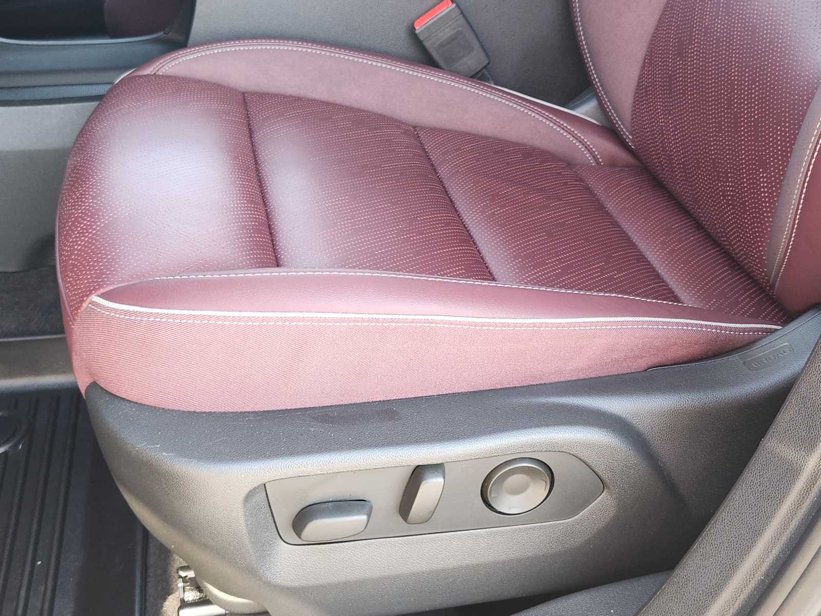 2024 Buick Envision Sport Touring photo 21