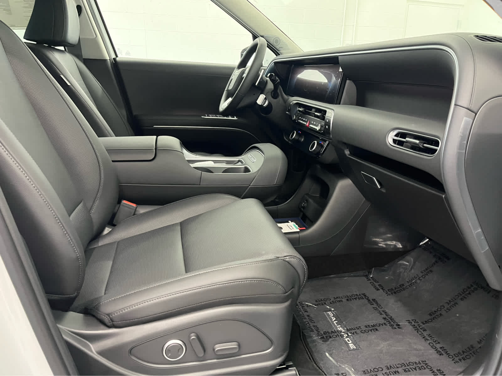 2026 Hyundai Palisade Limited photo 24