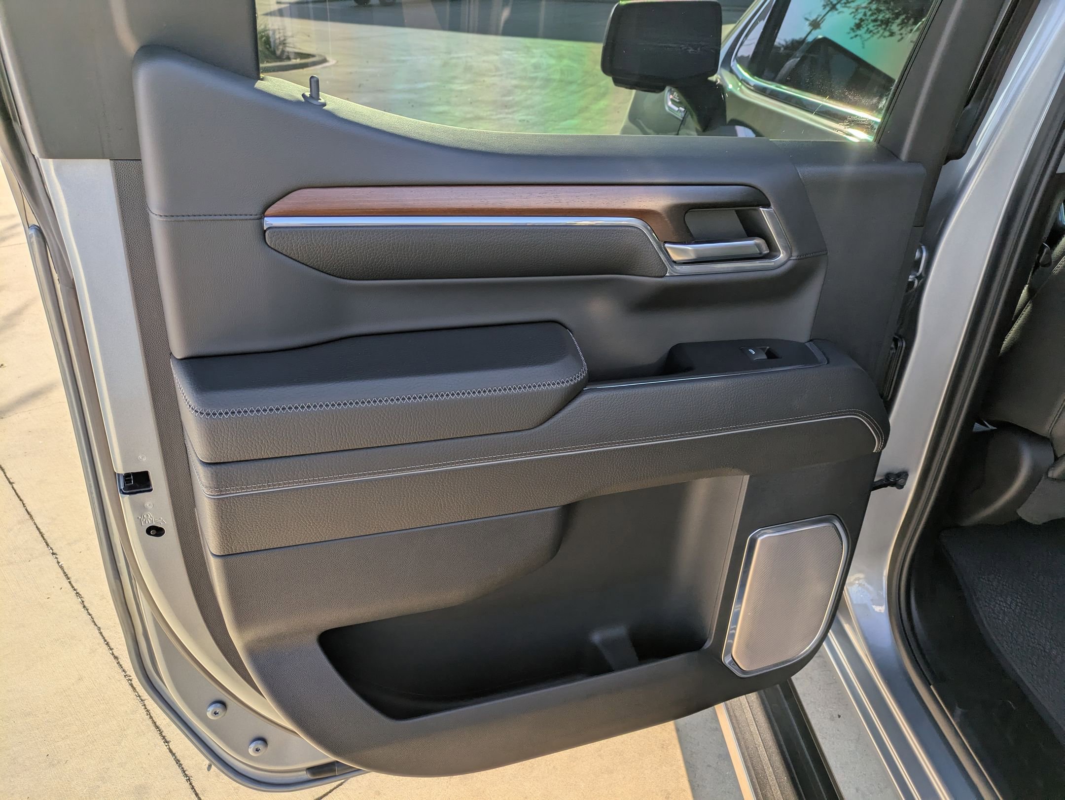 2024 Gmc Sierra 1500 Denali photo 15