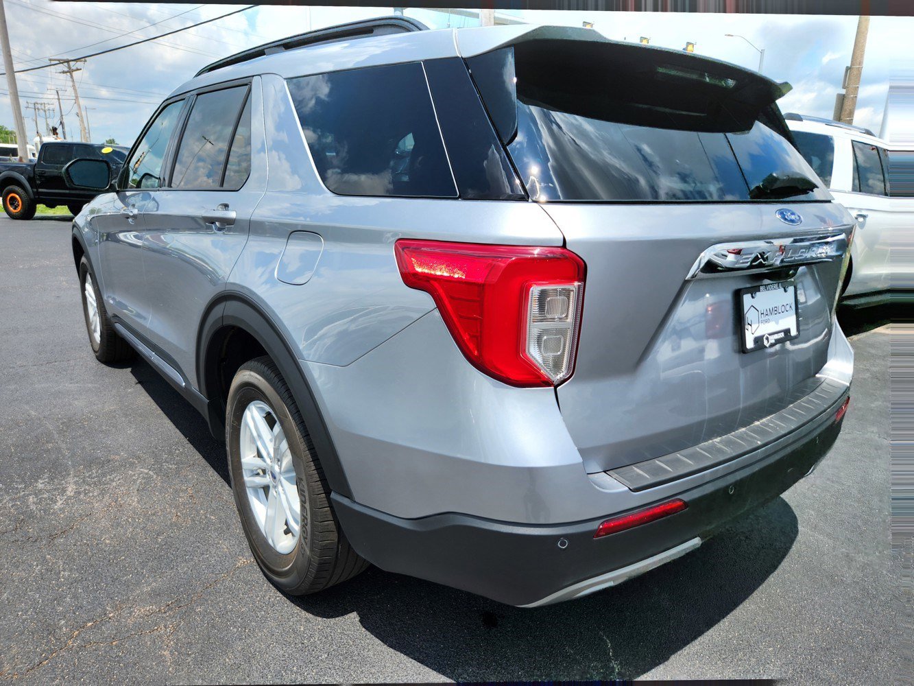 2024 Ford Explorer XLT photo 6