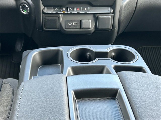 2025 Chevrolet Silverado 1500 Custom photo 12