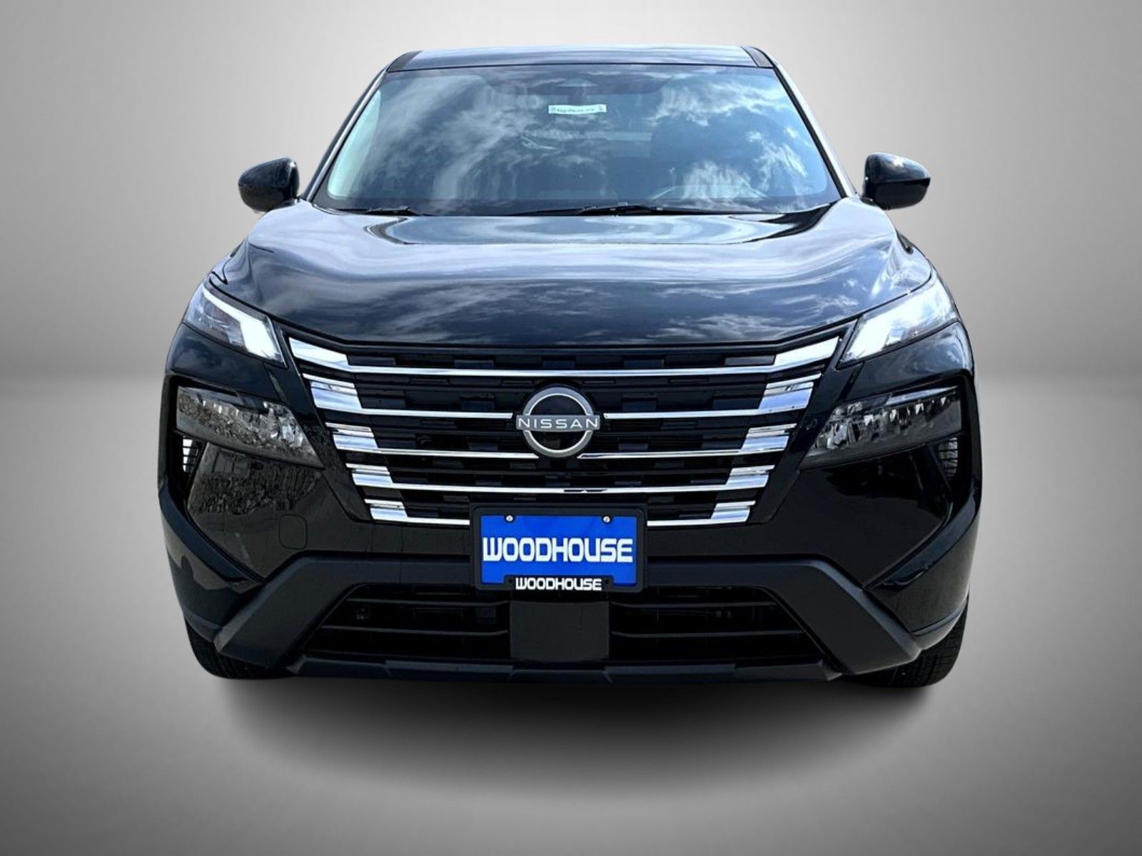 2026 Nissan Rogue SV photo 2
