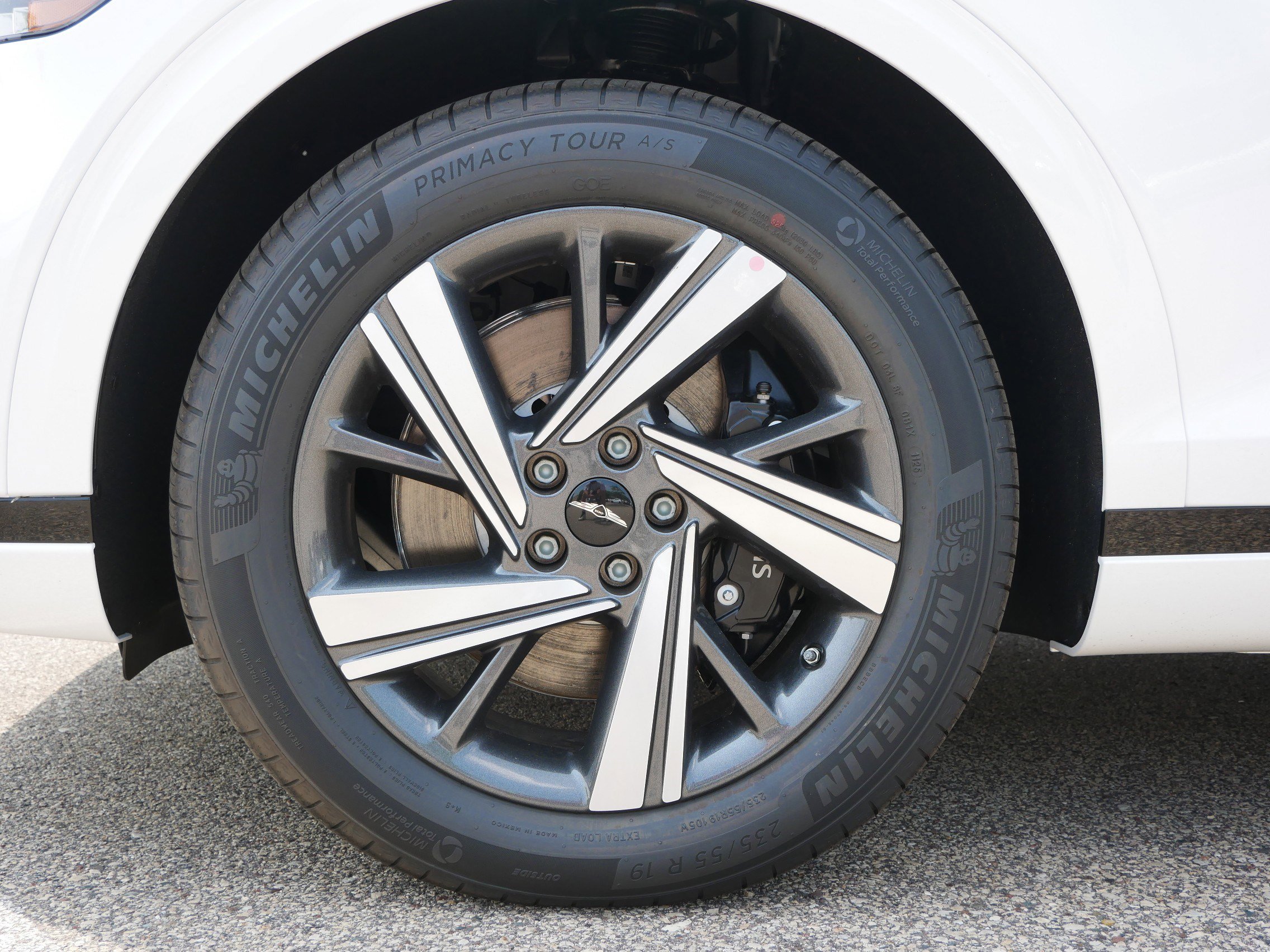 2026 Genesis GV70 3.5T Sport Advanced photo 2