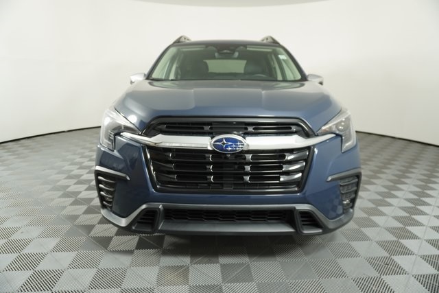 2023 Subaru Ascent Limited photo 2