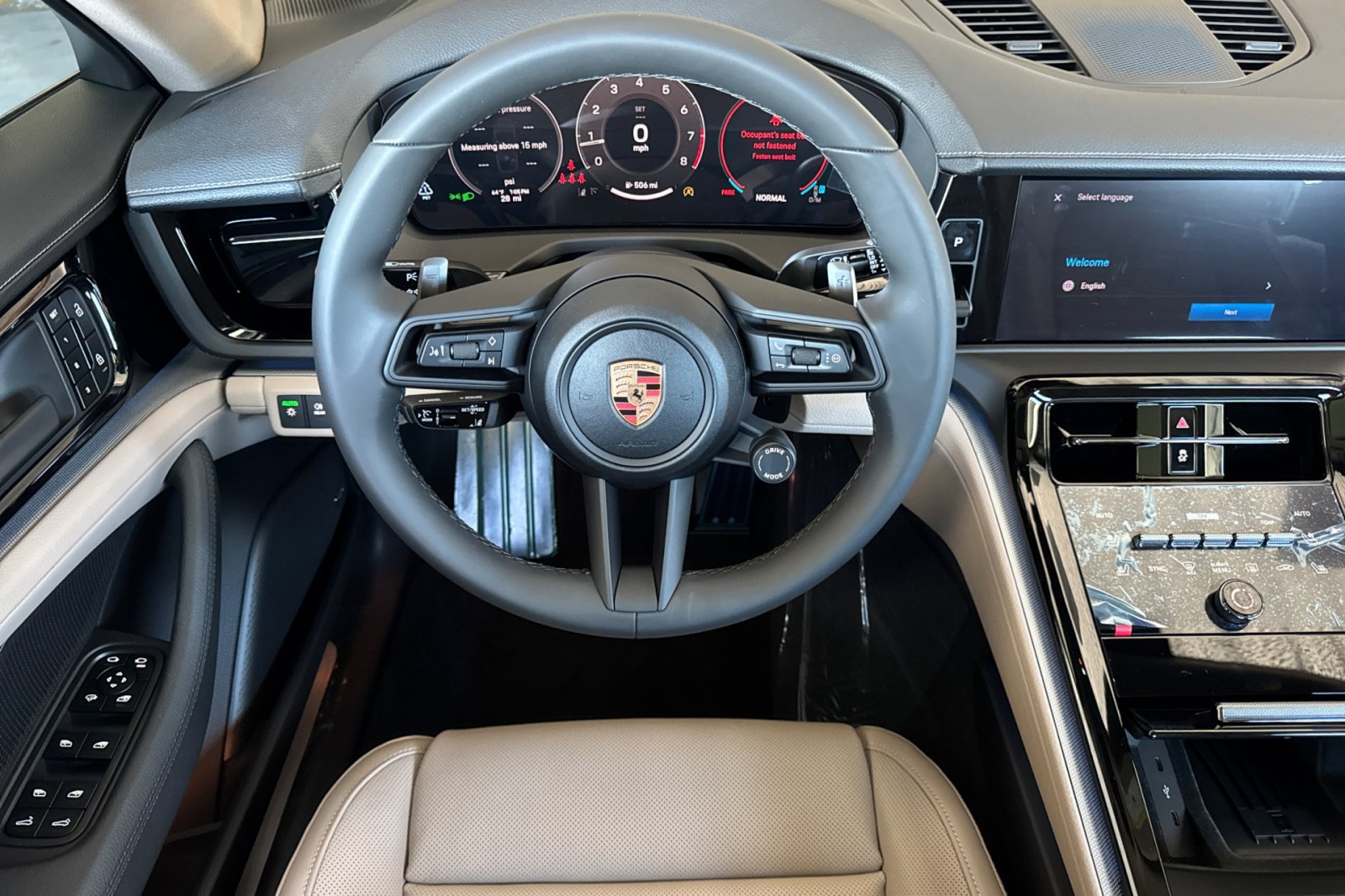 2025 Porsche Panamera 4 photo 15