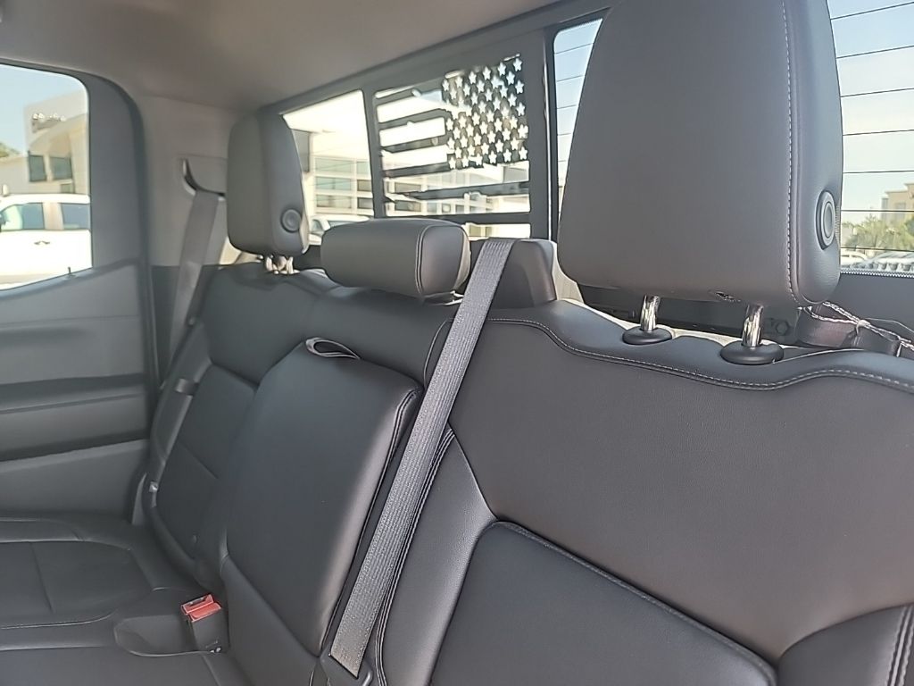 2020 Chevrolet Silverado 1500 RST photo 14