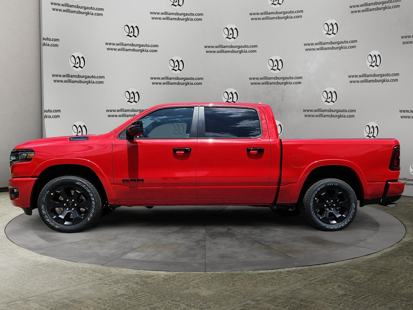 2025 Ram 1500 Big Horn Lone Star photo 2