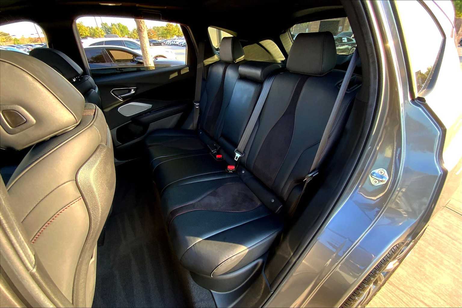 2025 Acura RDX A-Spec photo 18