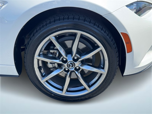 2023 Mazda MX-5 Miata Miata RF Grand Touring photo 6