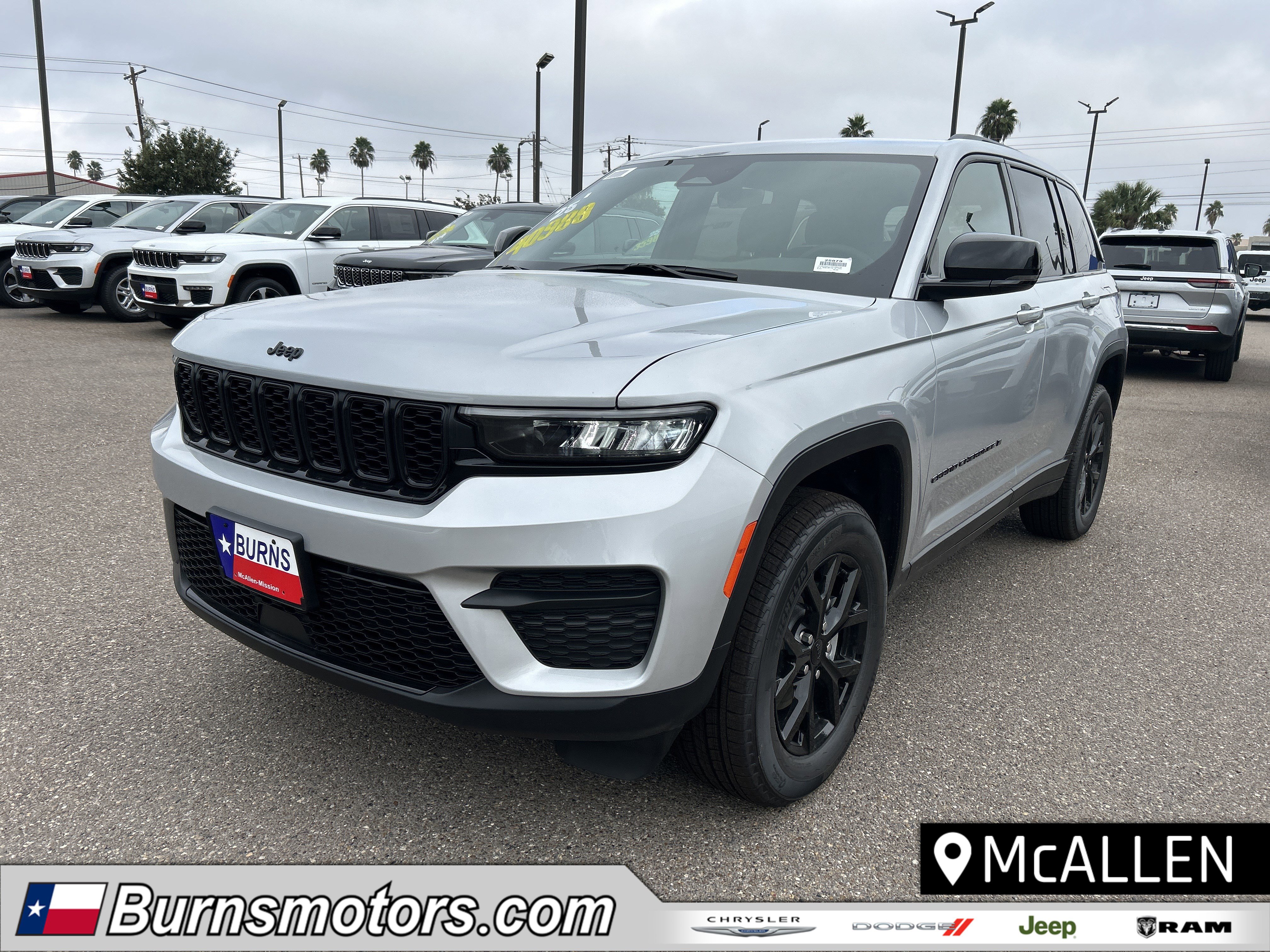 2025 Jeep Grand Cherokee Altitude's photo