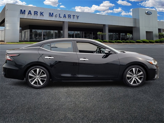 2019 Nissan Maxima SL photo 2