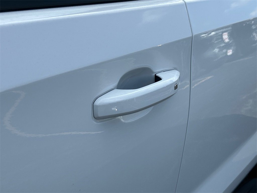 2026 GMC SIERRA - Image 13