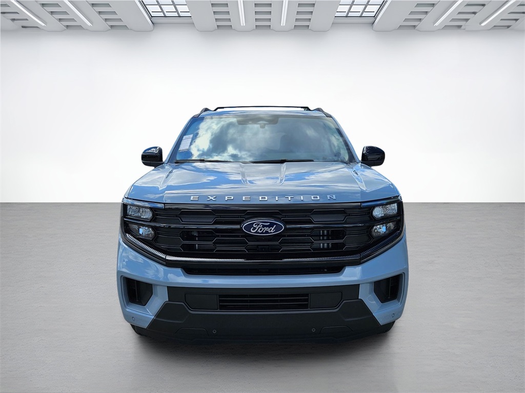 2025 Ford Expedition MAX EL photo 3