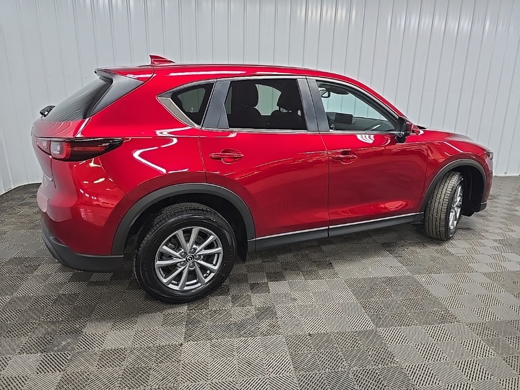2023 Mazda CX-5 2.5 S Preferred photo 3