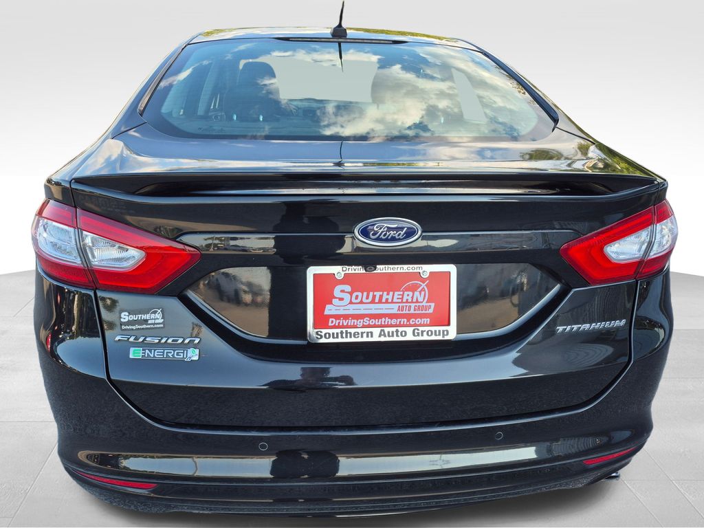 2015 Ford Fusion Energi Titanium photo 5