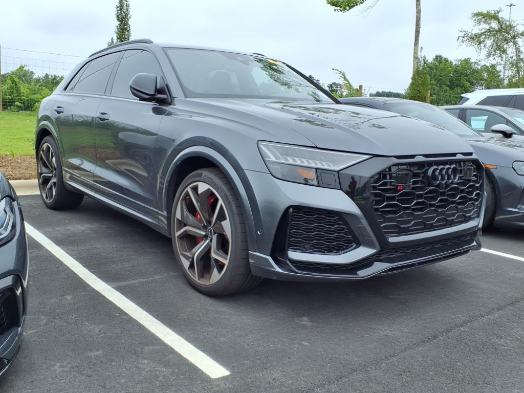 2022 Audi RS Q8 photo 3