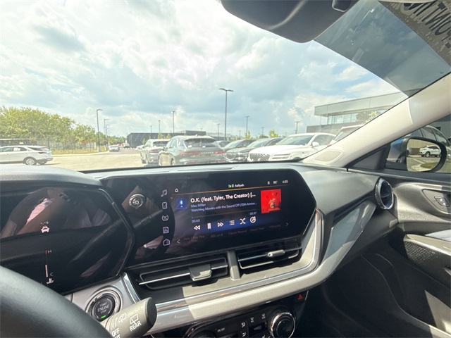 2024 Chevrolet Trax LT photo 15