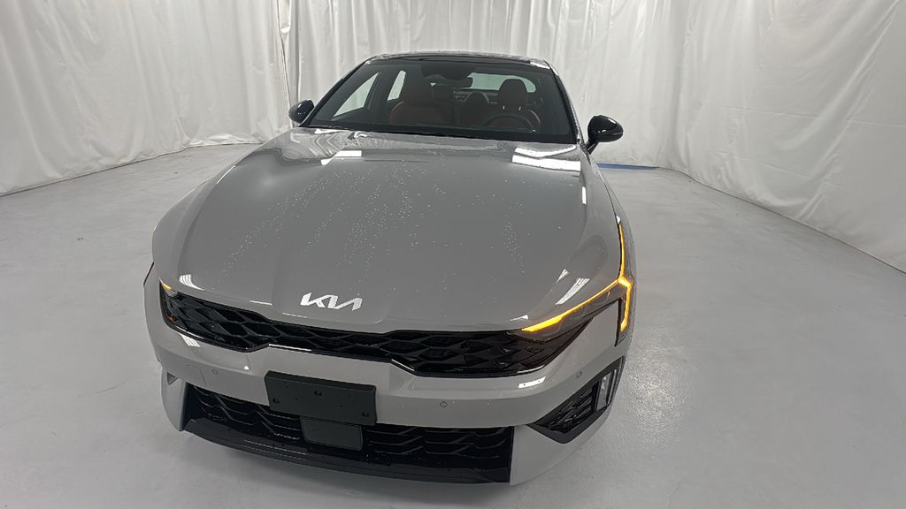 2026 Kia K5 GT-Line photo 8