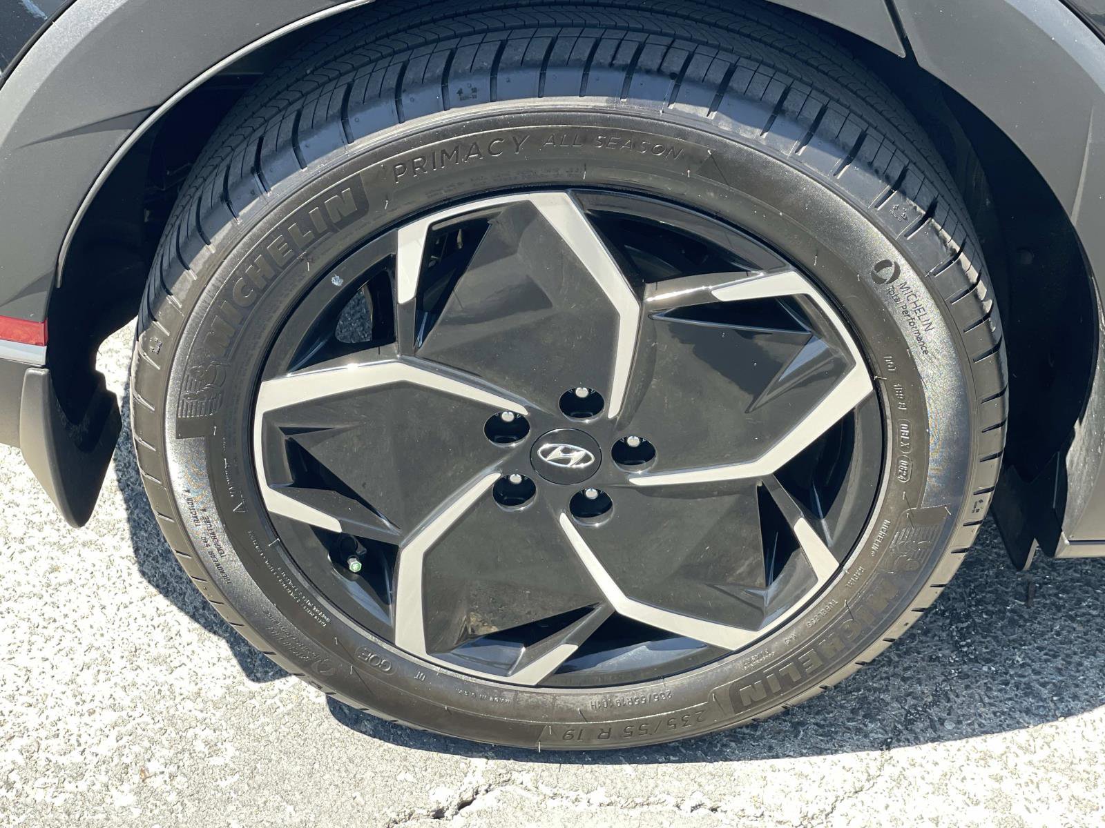 2024 Hyundai Ioniq 5 SEL photo 22