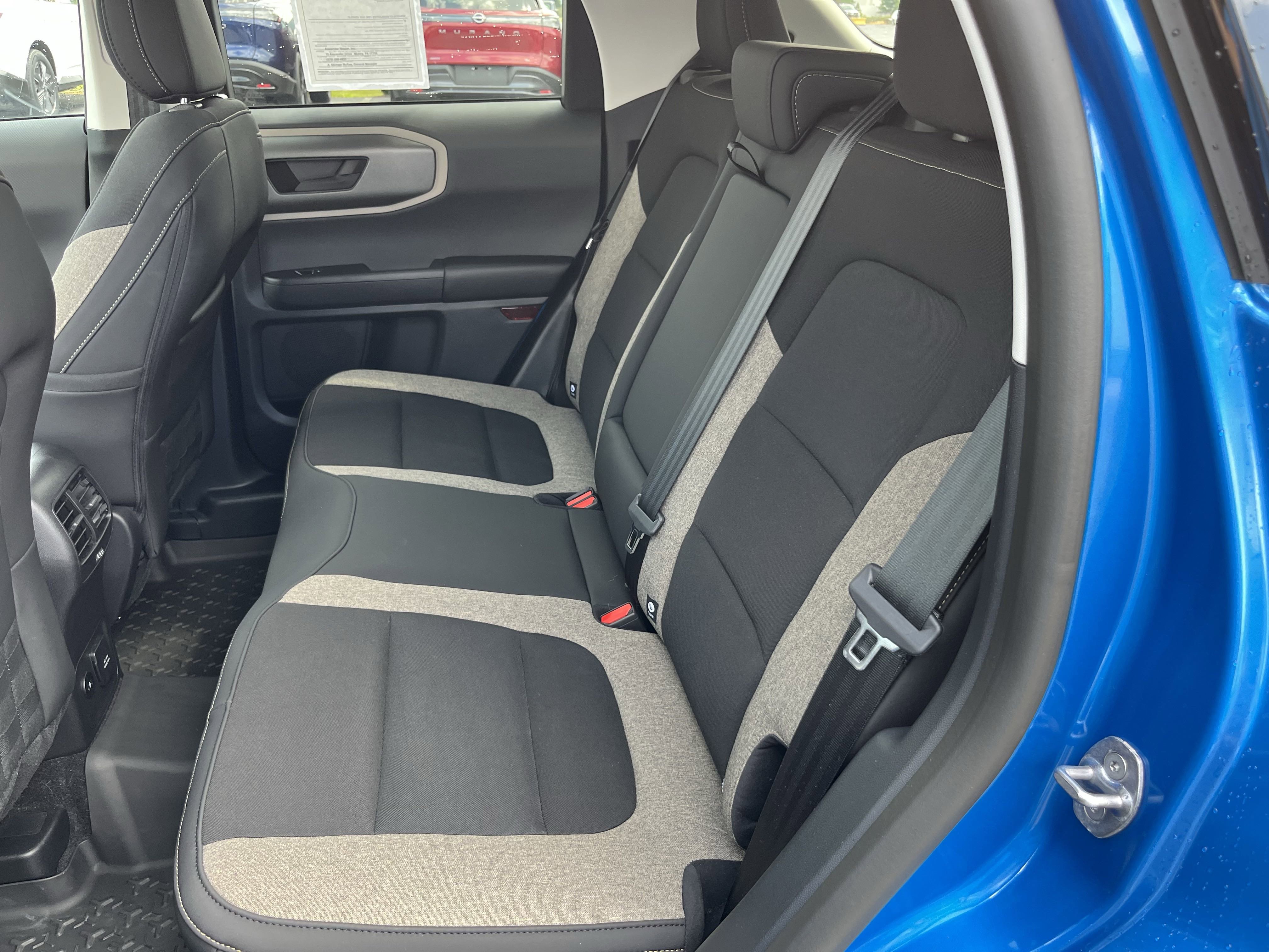 2025 Ford Bronco Sport Big Bend photo 2