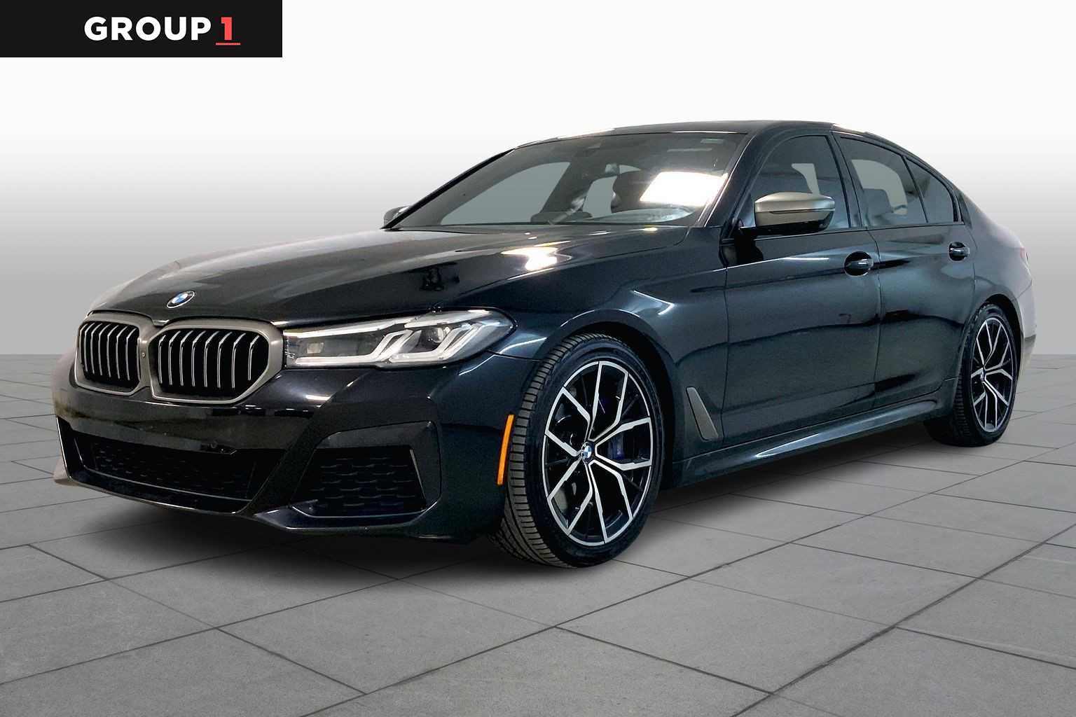2021 BMW 5 Series M550i's photo