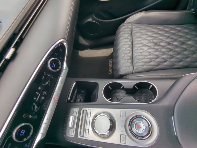 2023 Genesis GV70 3.5T Sport photo 7