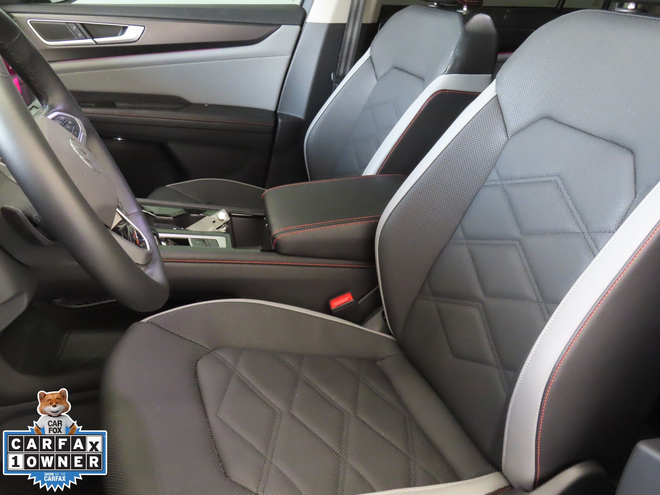 2024 Volkswagen Atlas Peak Edition SEL photo 9