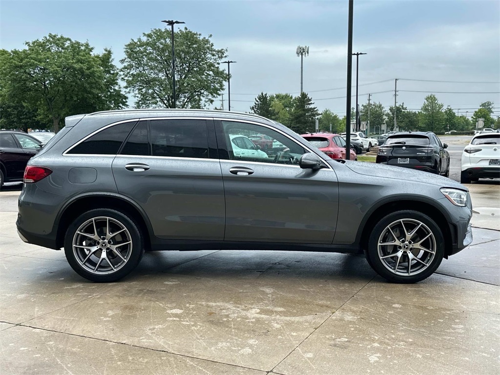 2021 Mercedes Benz GLC 300 photo 5