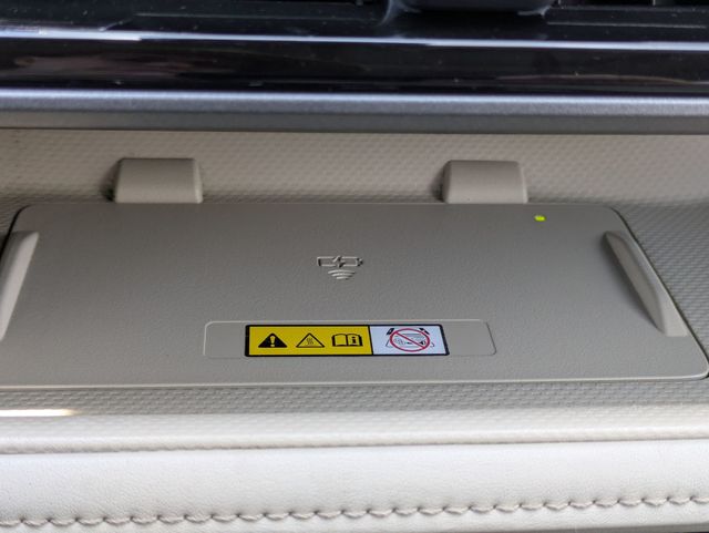 2023 Toyota Highlander XLE photo 19