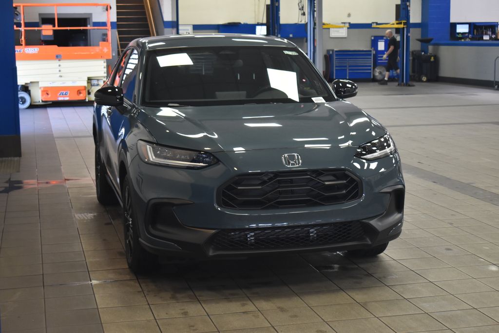 2026 Honda HR-V Sport photo 3