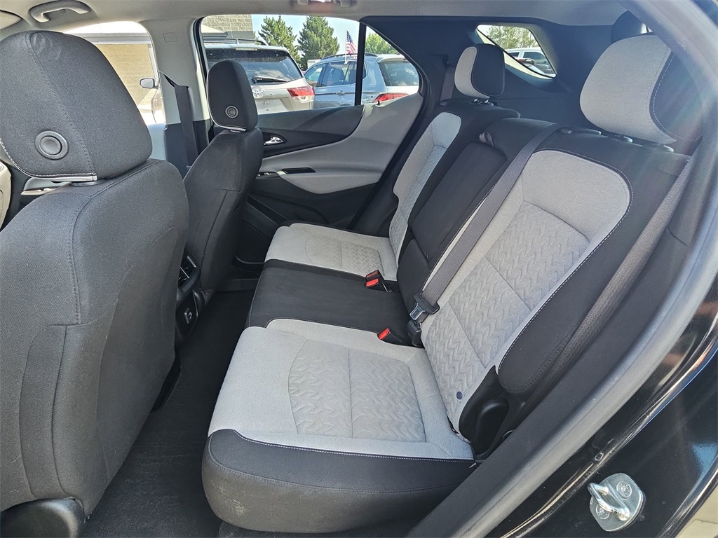 2022 Chevrolet Equinox LS photo 34