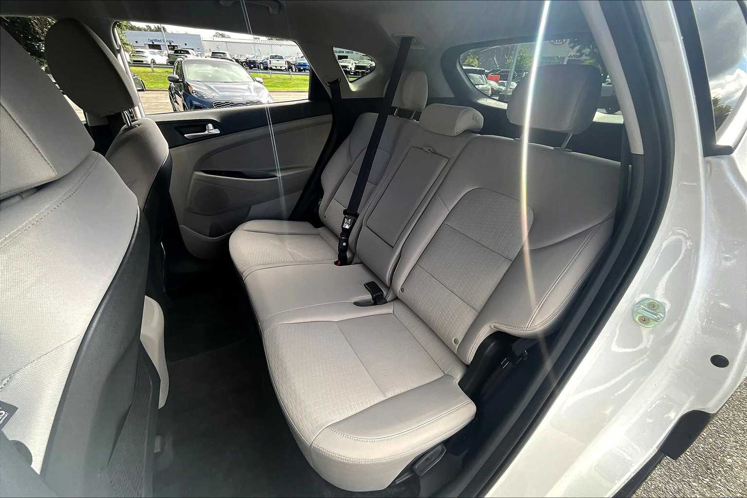2021 Hyundai Tucson SE photo 34