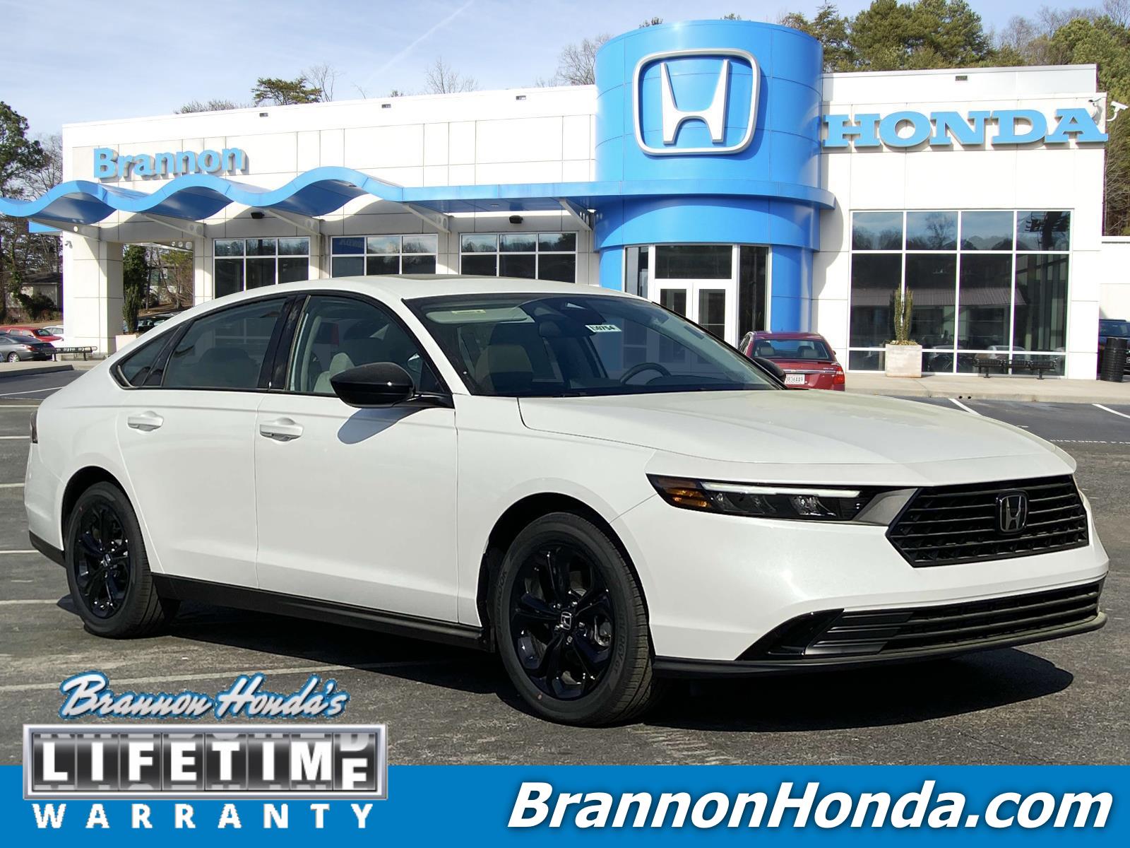 2025 Honda Accord SE's photo