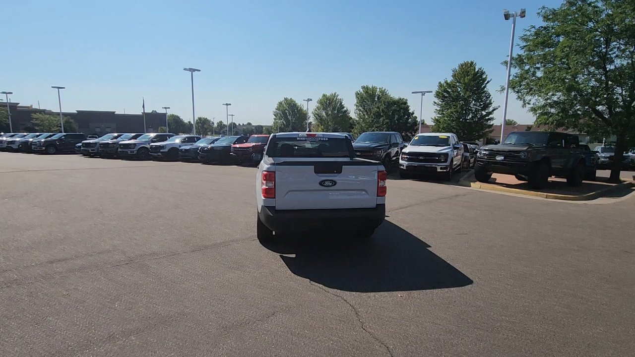 2025 Ford Maverick XLT photo 3