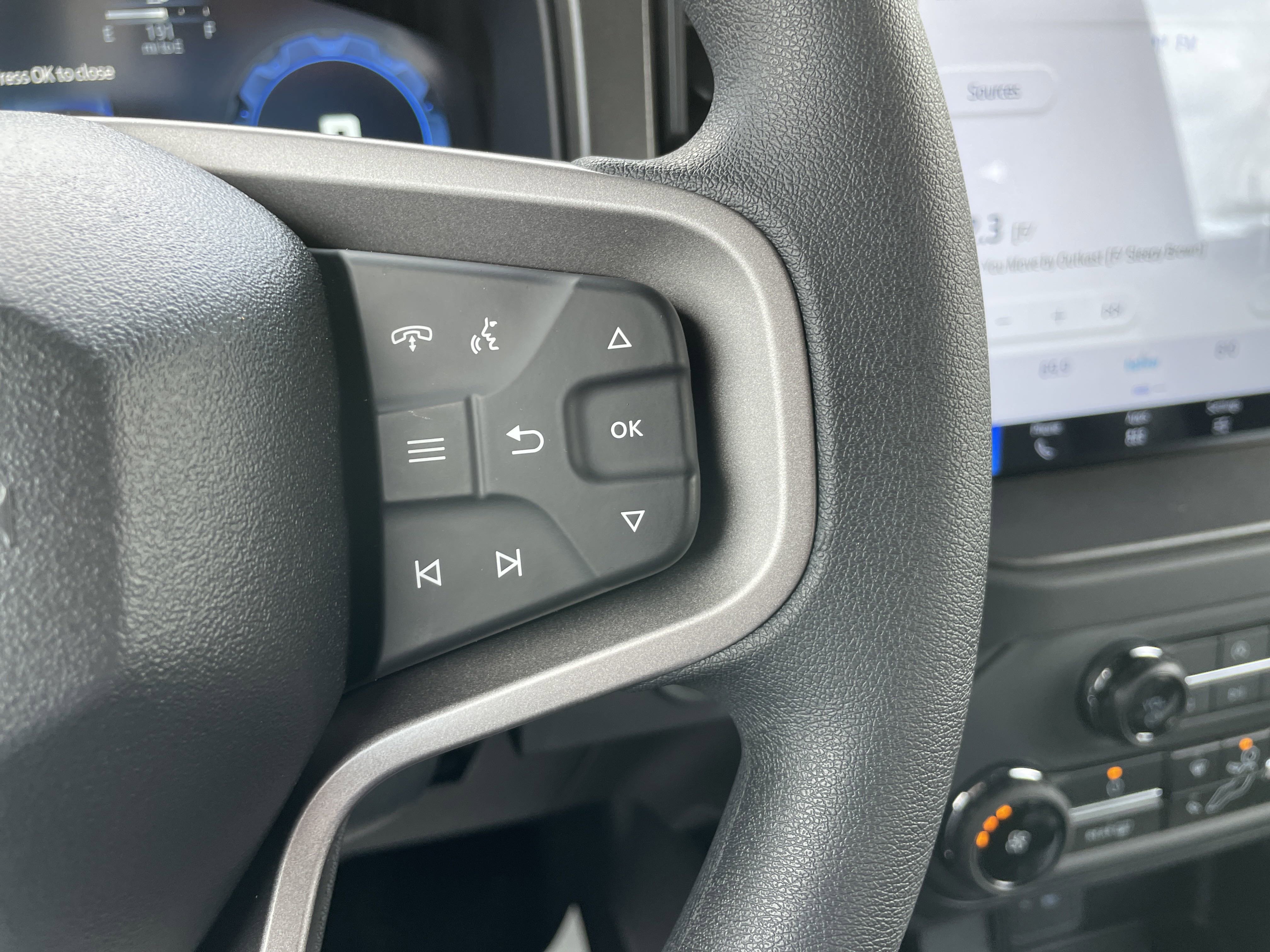 2025 Ford Bronco Base photo 10